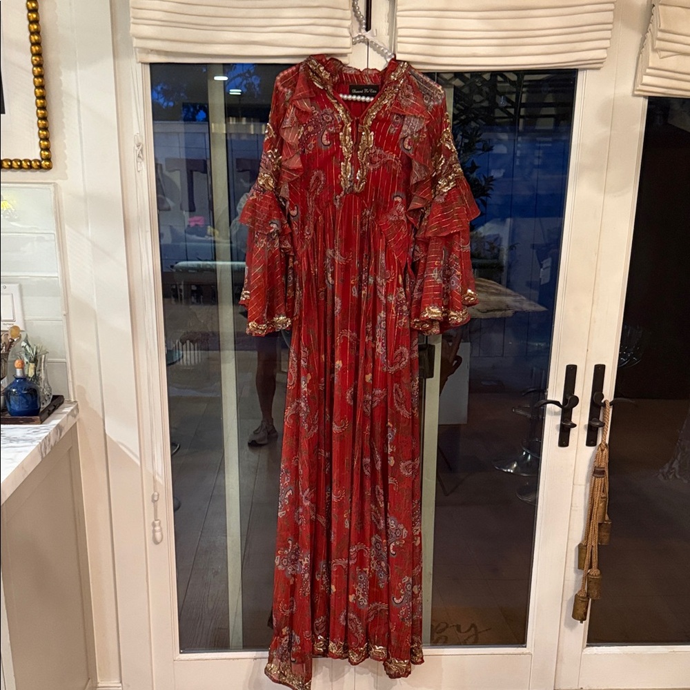 Chic Bohemian Red Paisley Long Sleeve Dress